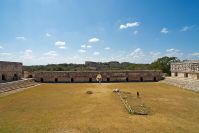 Uxmal - Das Nonnenkloster